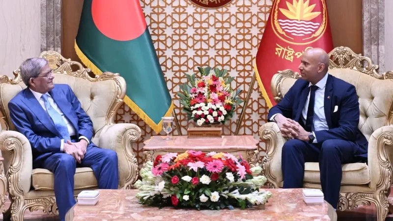 President seeks more Canadian investment