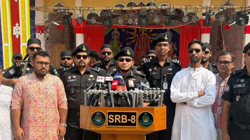 SRB-8 inspects 75 puja mandaps in Barisal