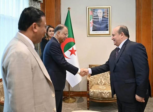 Bangladesh delegation meets Algerian Prime Minister